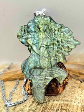 Nature Labradorite Mermaid Big Pendant Necklace